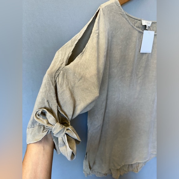 NWOT Umgee Top Blouse Shirt Size L - Picture 6 of 7